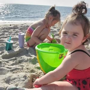 Meet your Posher, Joy